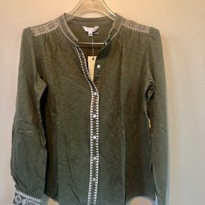 NWT Lucky Brand long sleeve green embroidered top.